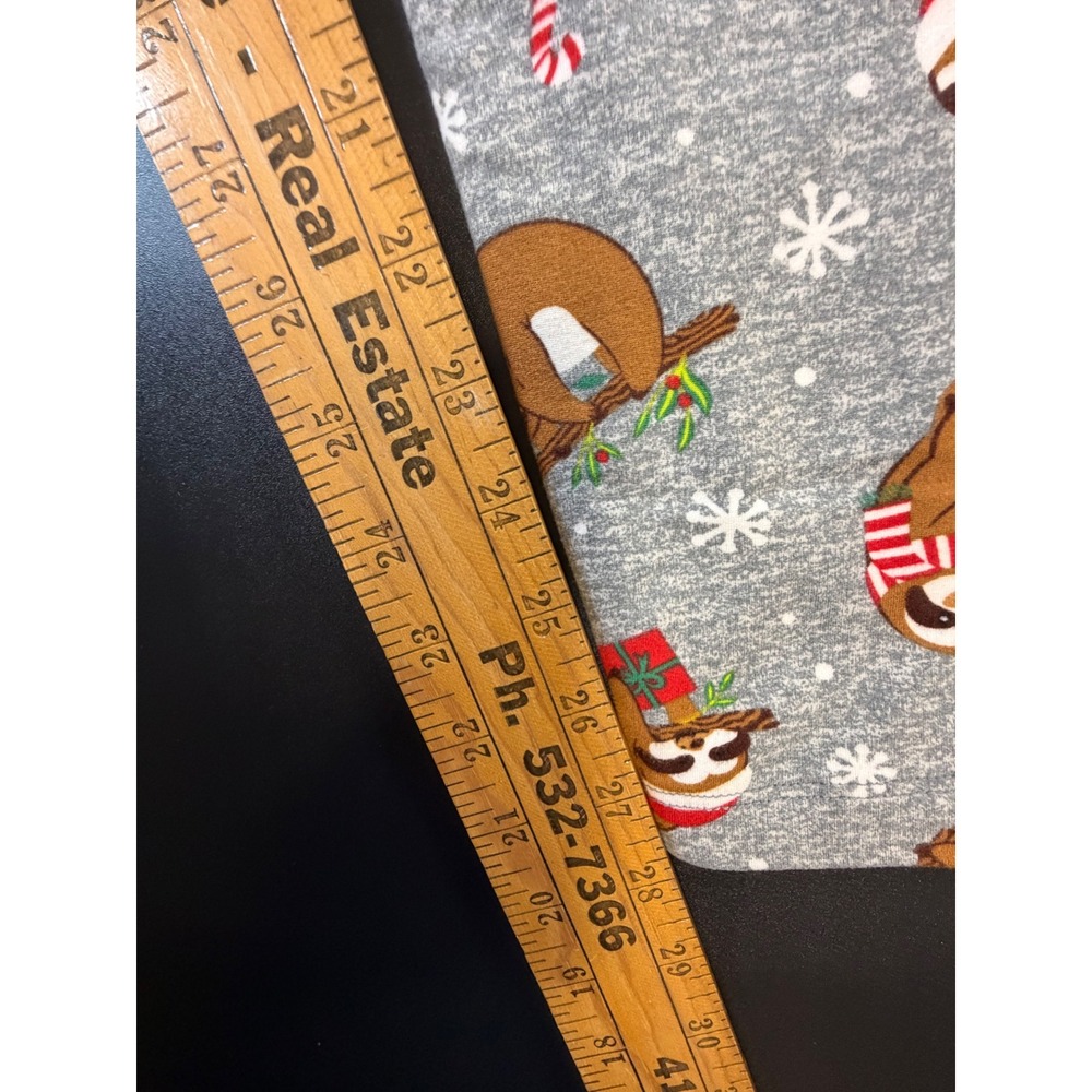Time and Tru Women Holiday Sloth Christmas Leggings Gray Size L 12-14 Festive K8 - Picture 4 of 5
